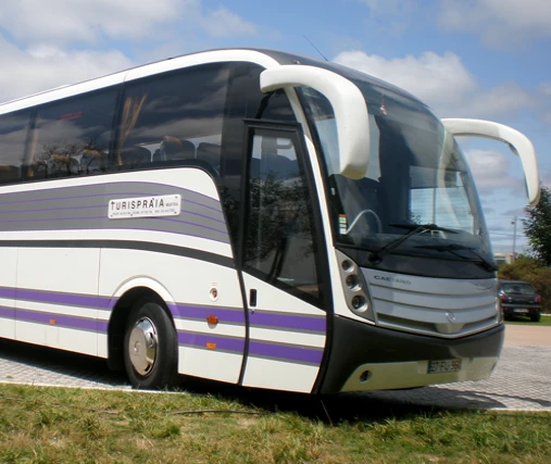 frente-autocarro-turispraia